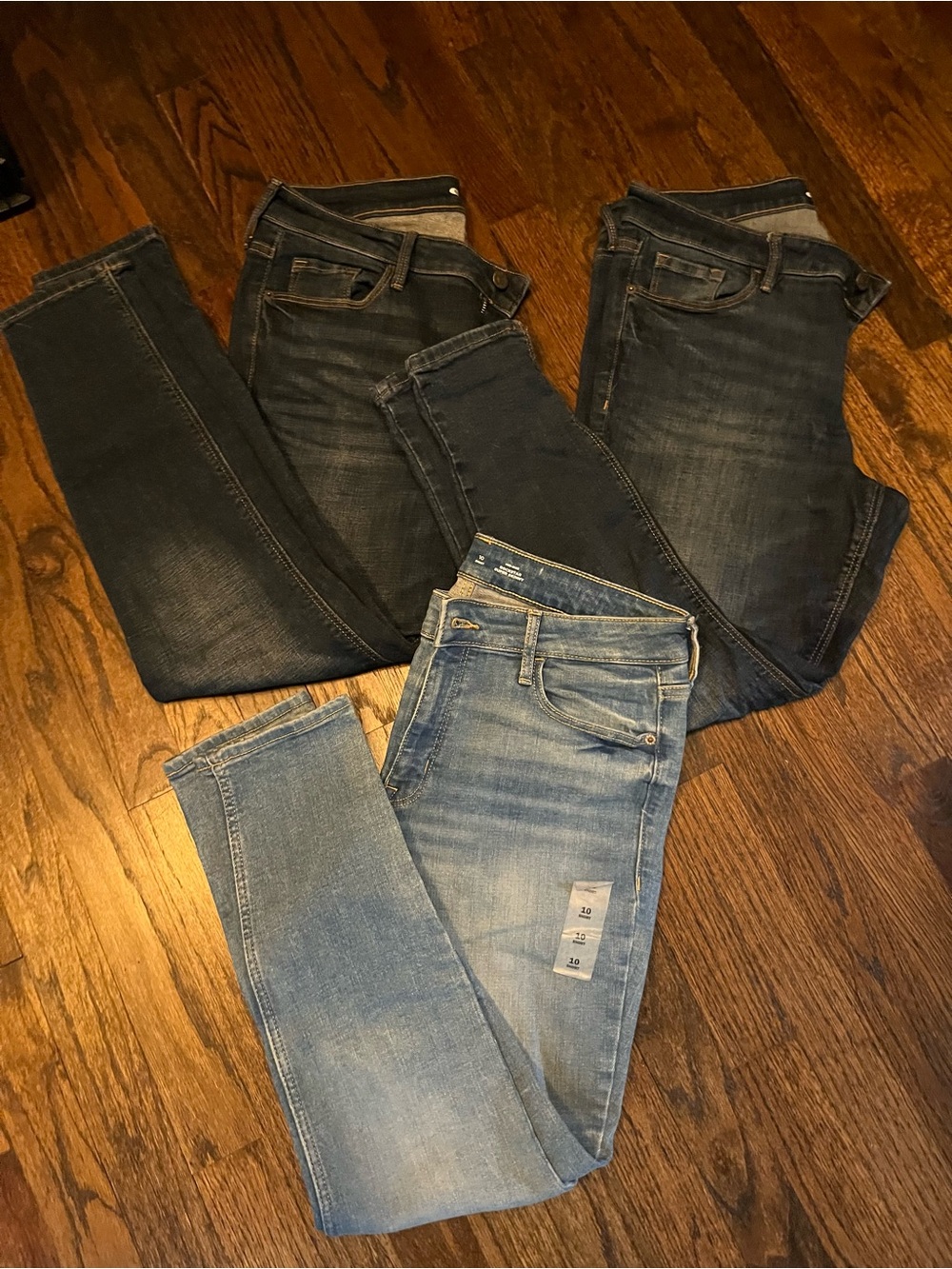 Old Navy Rockstar Skinny jeans various washes. Size 10 Short
